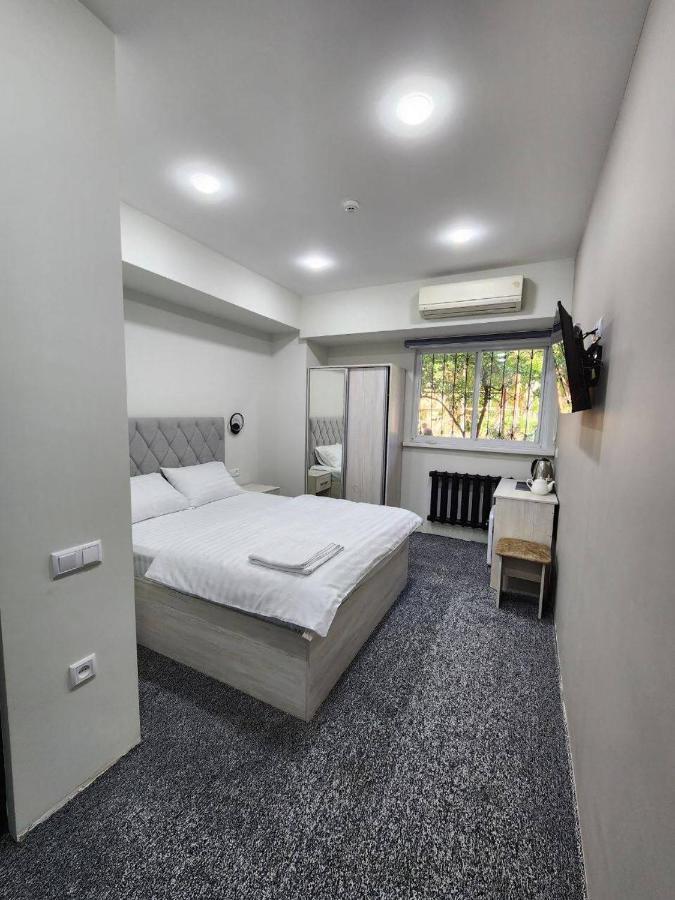 Paradise Inn Tashkent Esterno foto