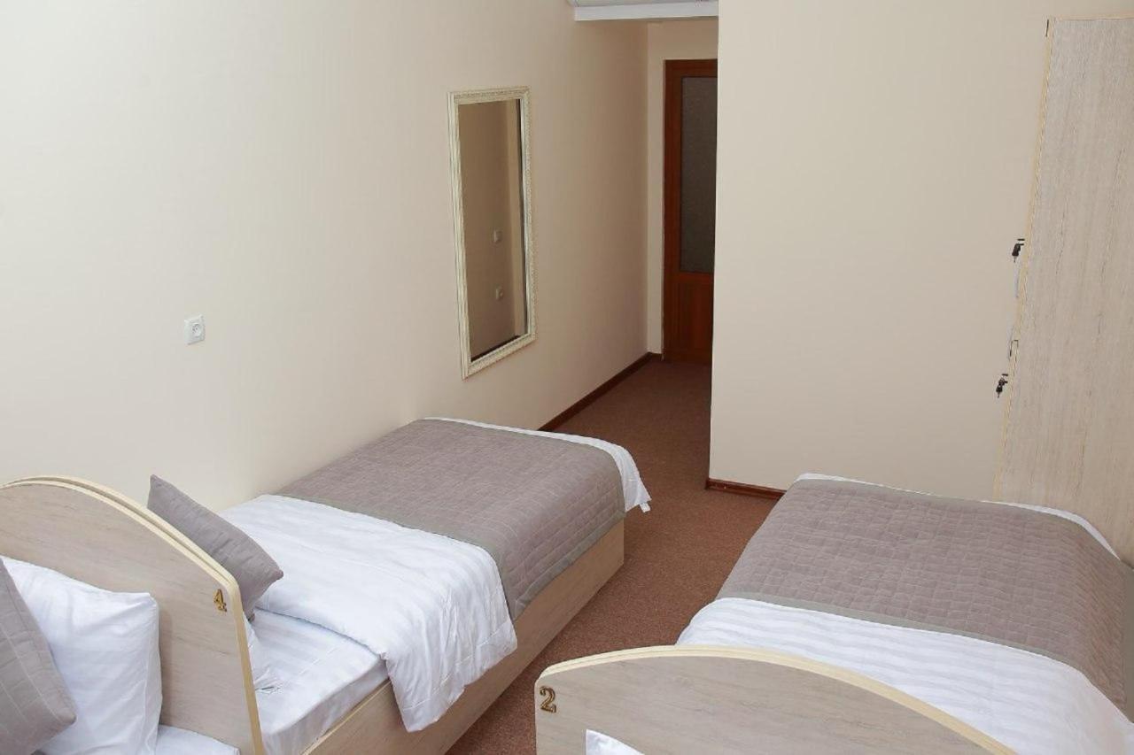 Paradise Inn Tashkent Esterno foto